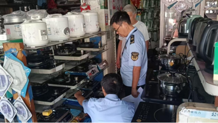 筑牢安全防線 五河縣加強燃氣灶管閥監督檢查，規范家用電器零配件銷售